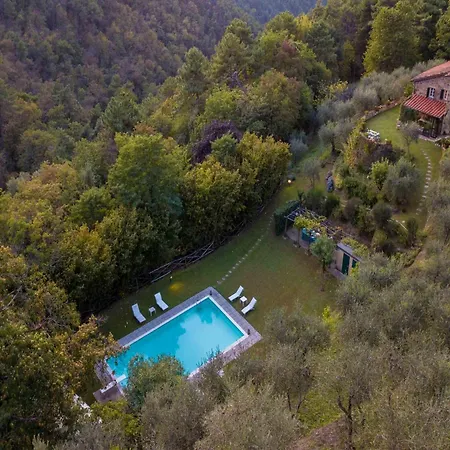 In Tuscany With Pool And Waterfall Santa Maria Giudice