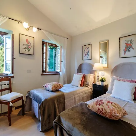 Tuscan Retreat With Private Pool And Views 빌라 *