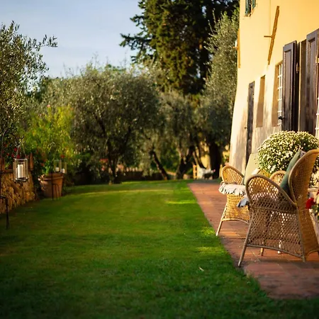 In Tuscany With Pool And Waterfall