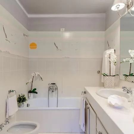 Villa In Tuscany With Pool And Waterfall Santa Maria Giudice