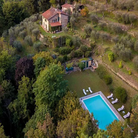 In Tuscany With Pool And Waterfall *
