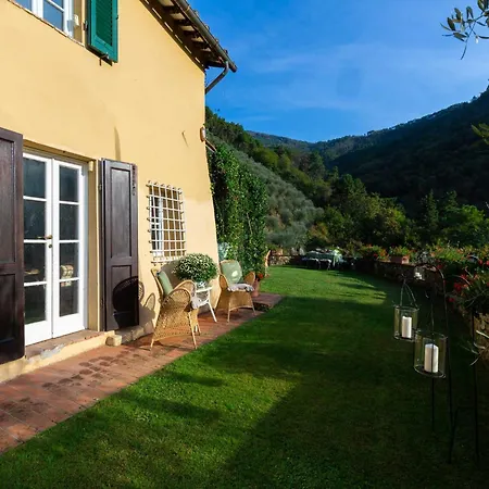 In Tuscany With Pool And Waterfall Santa Maria Giudice